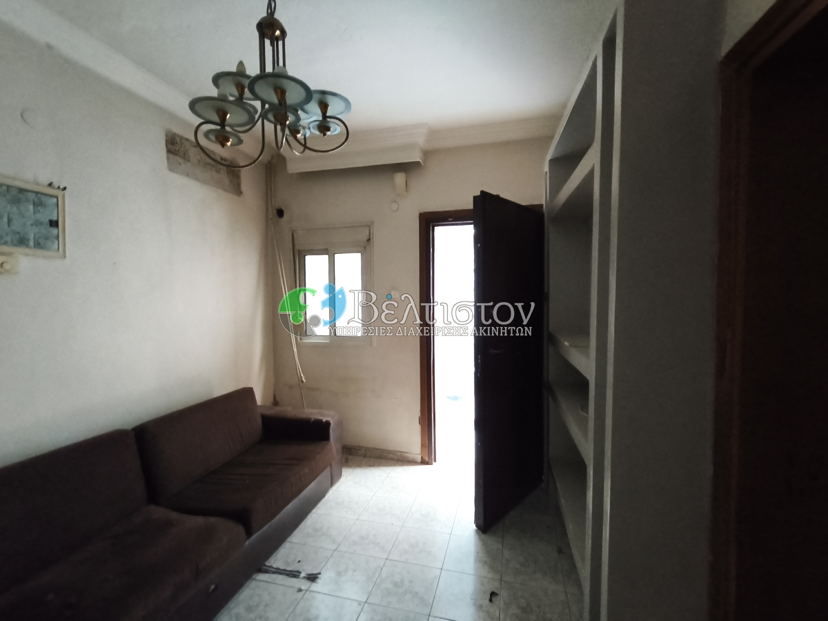 property-img
